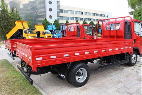 多拉快跑自重轻，城镇物流首选——一汽红塔解放公狮S3城市配送解析